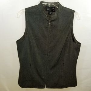 Finity Studio Women's Black Vest
